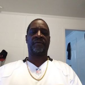 Meet your Posher, Benjamin